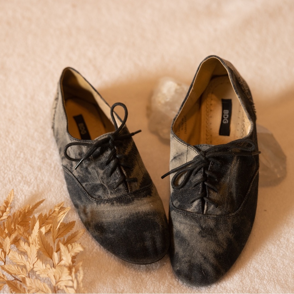 BDG UO Oxfords